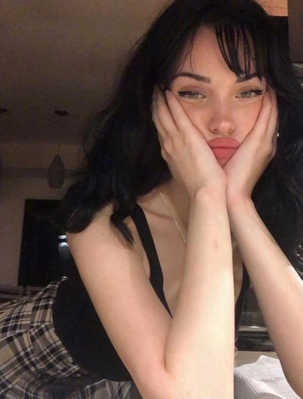 Özge